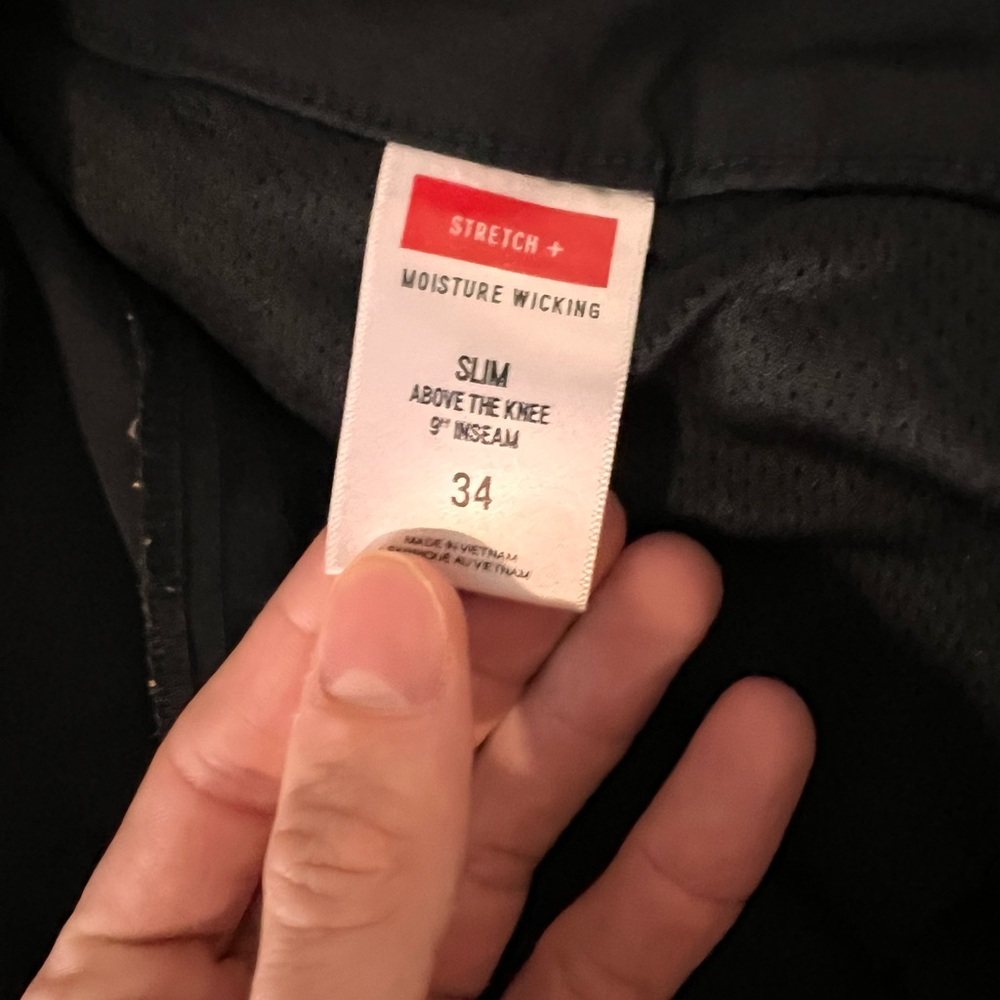 Men’s 34 Express Black Short - Picture 3 of 5